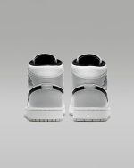 Nike Air Jordan 1 Retro - "Light Smoke Grey" - Image 3