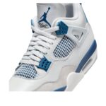 Air Jordan 4 Retro 'Military Blue' 2024 Sneakers - Image 3